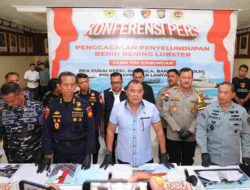 TIM GABUNGAN AMANKAN 189.000 BENIH LOBSTER DI PERAIRAN KEPULAUAN RIAU