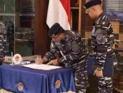 Komandan Lantamal IV Laksamana Pertama TNI Tjatur Soniarto CHRMP., M.Tr.Opsla Pimpin Serah Terima Jabatan Asisten Perencanaan Dan Anggaran