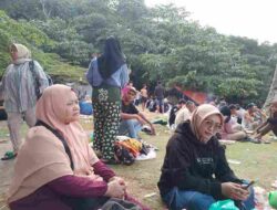 Masyarakat Batam Padati Pantai Tanjung Pinggir Saat Liburan Tahun Baru, Polsek Sekupang Berikan Pengamanan Ekstra