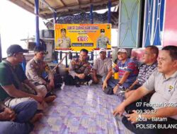 Jumat Curhat Polsek Bulang, Jalin Silaturahmi dengan Warga Pulau Buluh Serap Aspirasi