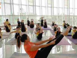 Stay Fit di HARRIS Barelang Batam: Kid’s Fun Yoga dan Beragam Aktivitas Seru untuk Liburan Sehat