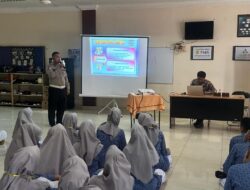 Police Go To School, Satlantas Polresta Barelang Sambangi SMP Islam Integral Luqman Al-Hakim dalam Rangka Ops Patuh Seligi 2025