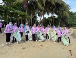 DPW Perempuan Bangsa Kepri Ikut Berpartisipasi dalam World Clean Up Day 2025