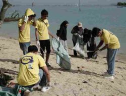 Kolaborasi untuk Bumi: Ascott Region Batam Bersatu dalam Aksi World Cleanup Day 2025 di Pantai Bahagia, Nongsa