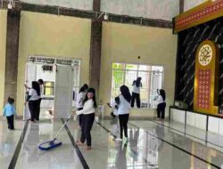 Ramadhan 1447 Hijriah/2026 M, Rutan Batam Hadirkan Aksi Nyata dengan Bergotong Royong Bersihkan Rumah Ibadah