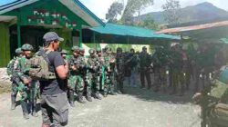 Ciptakan Situasi Aman dan Kondusif, Satgas Yonif 136/TS Perkuat Jaga Stabilitas dengan Patroli Gabungan