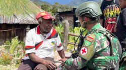 Wujud Nyata Kepedulian TNI AD, Satgas Yonif 136/TS Pos Kotis Lakukan Kegiatan Komunikasi Sosial Kepada Warga Kampung Egebut Distrik Mulia Puncak Jaya