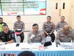 Satlantas Polresta Barelang Gelar Konferensi Pers Penanganan Kecelakaan di Dekat SD Negeri 001 Batam Kota
