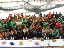 Polresta Barelang Gelar Bakti Sosial, Bagikan Oli dan Cuci Gratis Kendaraan Driver Online Batam