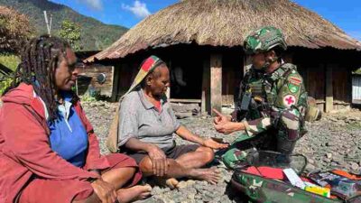 Di Balik Bukit Iginikame, Prajurit Yonif Raider 136/Tuah Sakti Hadir Membawa Kepedulian