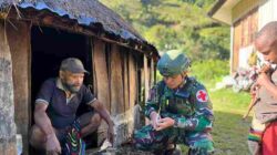 Satgas Pamtas Mobile RI–PNG Yonif 136/Tuah Sakti Pos Tinggi Nambut Laksanakan Anjangsana Kepada Masyarakat Kampung Tinggi Nambut, Distrik Tinggi Nambut