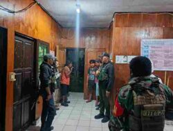 Satgas Yonif 136/Tuah Sakti Bersama Tim Gabungan Berhasil Evakuasi Korban Penembakan di Tolikara Papua Pengunungan