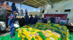 Polri Distribusikan Bantuan Logistik Kapolri untuk Korban Gempa di Pulau Flores