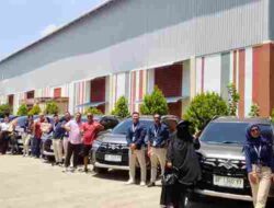 PT Suzuki Indomobil Sales (SIS) Gelar Seremoni Penyerahan Perdana XL7 Terbaru di Batam, Siap Menemani Keluarga Indonesia