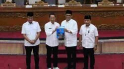 𝗔𝗣𝗕𝗗 𝗕𝗮𝘁𝗮𝗺 𝟮𝟬𝟮𝟳 Tembus 𝗥𝗽𝟰,𝟴𝟲 𝗧𝗿𝗶𝗹𝗶𝘂𝗻, Anggaran Harus Terasa Manfaatnya Untuk Masyarakat Batam