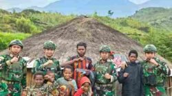 Satgas Yonif 136/Tuah Sakti Gelar Pengobatan Keliling, Wujud Nyata Kepedulian TNI kepada Masyarakat Kalome Puncak Jaya Papua Tengah
